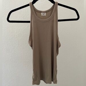 Women’s Aritzia Sunday Best Honor Hip tank